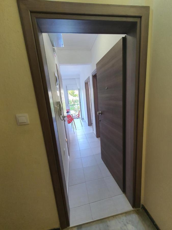 Cozy & Cool Apartment N1 30M From Sea Nea Kallikrateia Eksteriør bilde