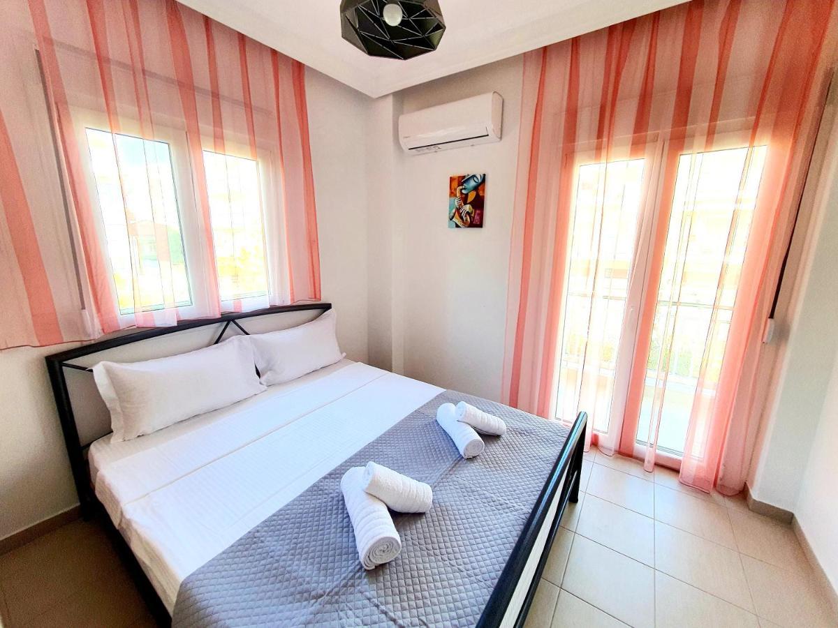 Cozy & Cool Apartment N1 30M From Sea Nea Kallikrateia Eksteriør bilde