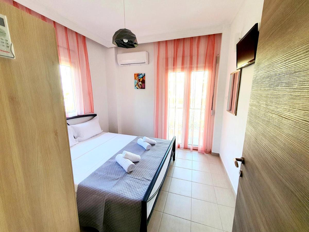 Cozy & Cool Apartment N1 30M From Sea Nea Kallikrateia Eksteriør bilde