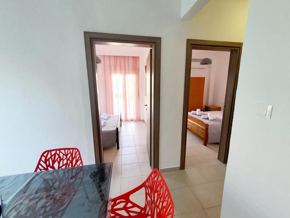 Cozy & Cool Apartment N1 30M From Sea Nea Kallikrateia Eksteriør bilde